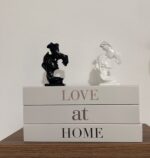 Kissing Couple - Image 2