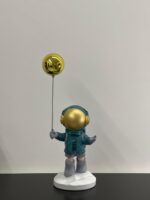 astronaut balloon holder - Image 2