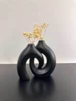 Modern Abstract Resin Vase Set - Image 4