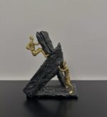 Teamwork Climber Sculpture - Image 3