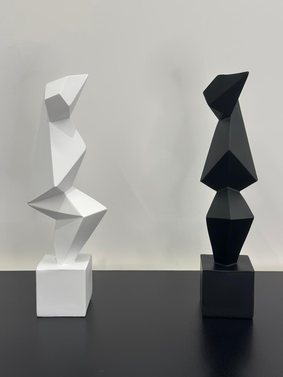 WhatsApp Image 2025-09-21 at 18.48.15_a24c7c57 The Angular Figure - Image 1